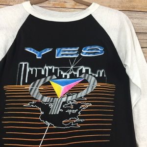 Womens Band Shirt Medium YES Rocker